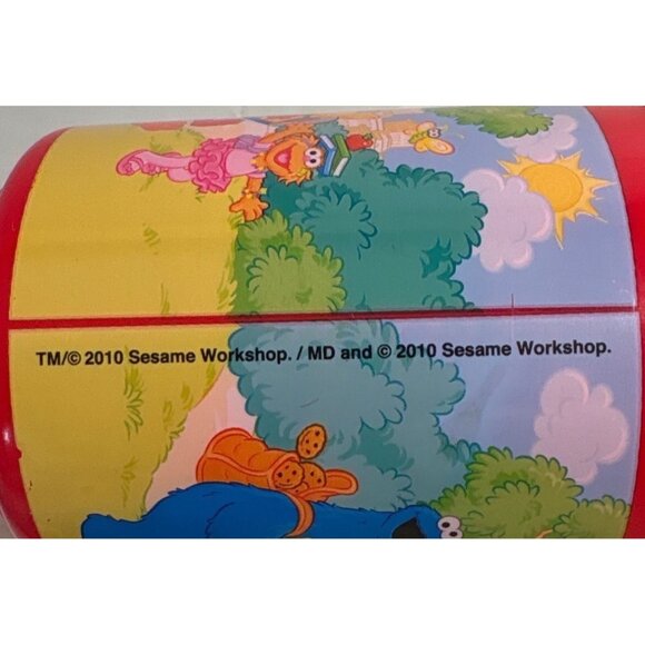 Sesame Street Red Plastic Thermos With Handle 2010 - Picture 10 of 11